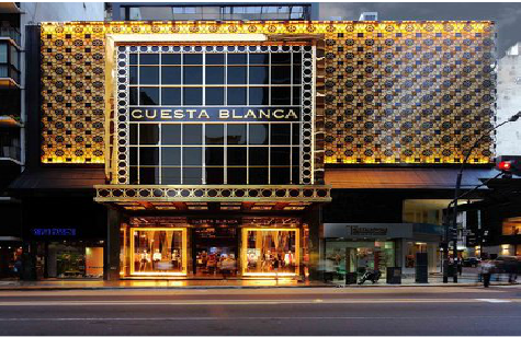 巴东门头设计与商业空间的纽带。