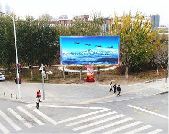 巴东户外大屏广告投放要点。